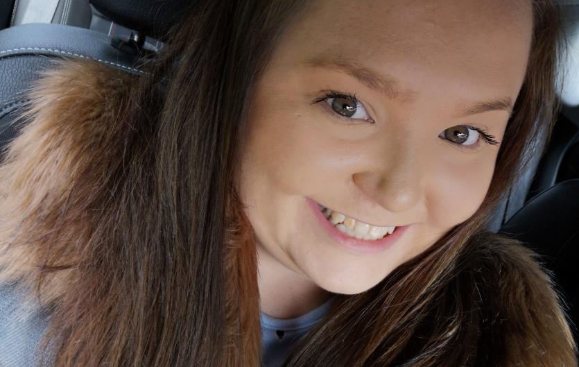 Poem: Stammering is me Beth Watson: close-up in a car